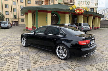 Седан Audi S4 2011 в Трускавце