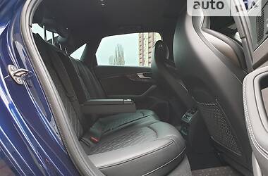 Седан Audi S4 2019 в Киеве
