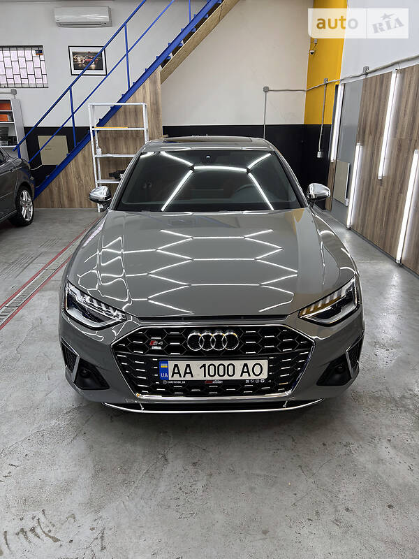 Седан Audi S4 2020 в Києві