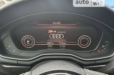 Седан Audi S4 2017 в Днепре