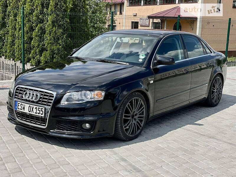 Седан Audi S4 2006 в 