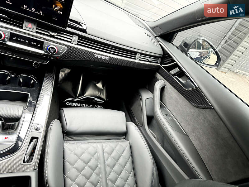 Седан Audi S4 2020 в Киеве