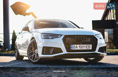 Седан Audi S4 2018 в 