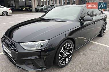 Седан Audi S4 2023 в 
