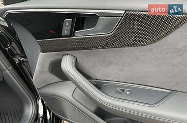 Седан Audi S4 2023 в 