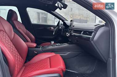 Седан Audi S4 2017 в Сумах