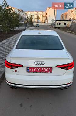 Седан Audi S4 2017 в Києві