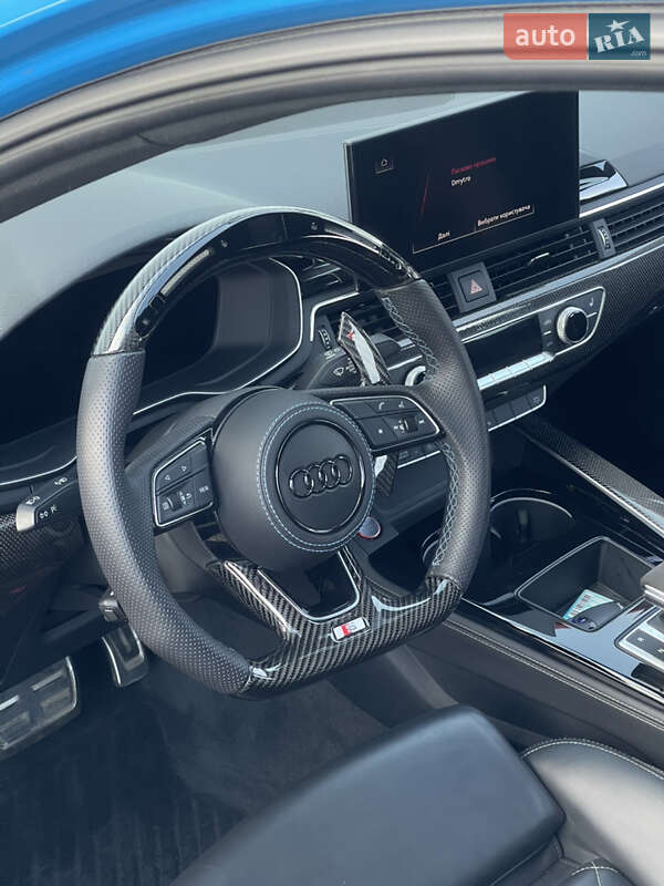 Седан Audi S4 2020 в Чернівцях