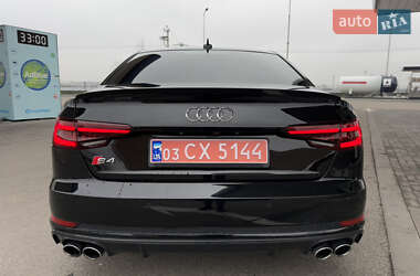 Седан Audi S4 2018 в Днепре