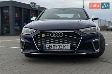 Седан Audi S4 2022 в 