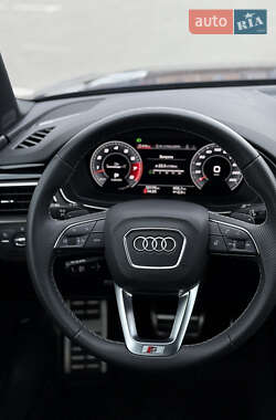 Седан Audi S4 2022 в 