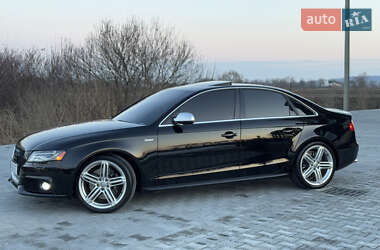 Седан Audi S4 2011 в Черновцах