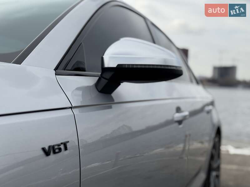 Седан Audi S4 2017 в Києві