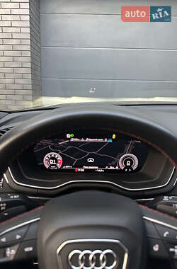 Седан Audi S4 2022 в 