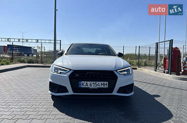 Седан Audi S4 2018 в 