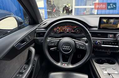 Седан Audi S4 2017 в 