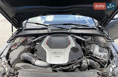 Седан Audi S4 2017 в 