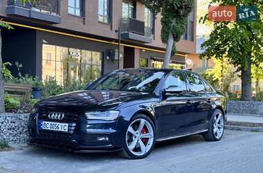 Седан Audi S4 2012 в 