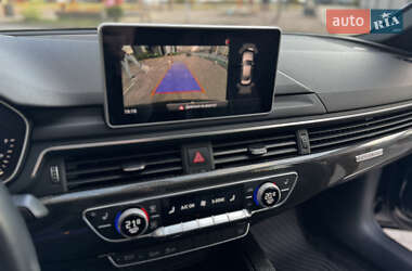 Седан Audi S4 2018 в 