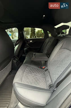 Седан Audi S4 2022 в 