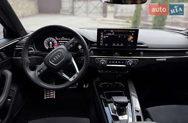 Седан Audi S4 2022 в 