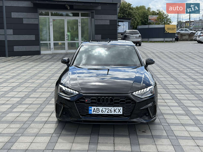 Седан Audi S4 2020 в Виннице