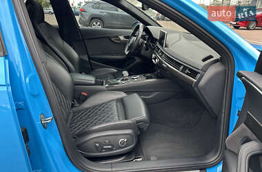 Седан Audi S4 2019 в 