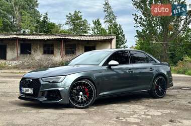 Седан Audi S4 2017 в Киеве