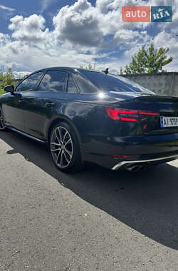 Седан Audi S4 2017 в 