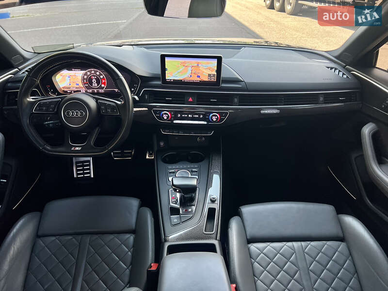 Седан Audi S4 2018 в Запорожье