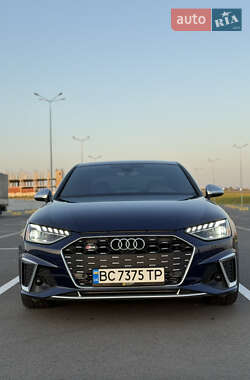 Седан Audi S4 2023 в 