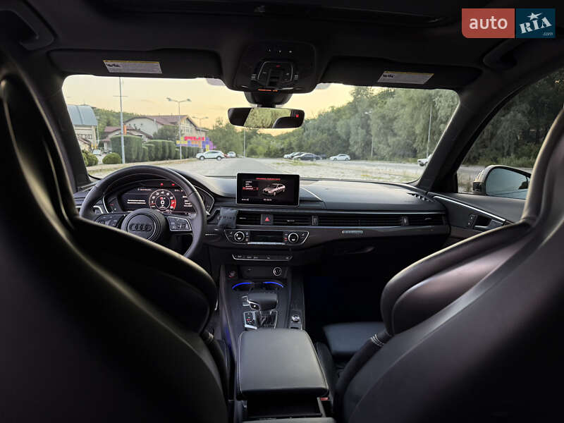 Седан Audi S4 2019 в Дніпрі