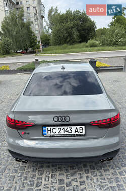 Седан Audi S4 2020 в 