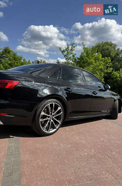 Седан Audi S4 2017 в 
