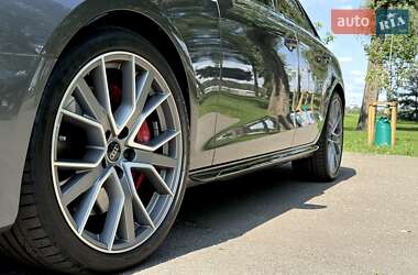 Седан Audi S4 2023 в 