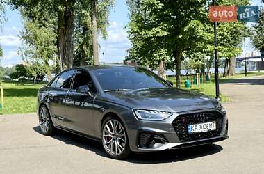 Седан Audi S4 2023 в 