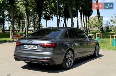 Седан Audi S4 2023 в 