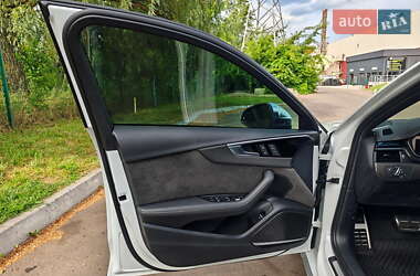 Седан Audi S4 2020 в 