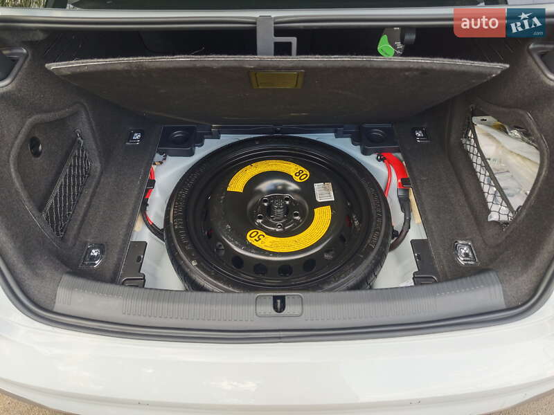 Седан Audi S4 2020 в Киеве фото 36 Седан Audi S4 2020 в Киеве