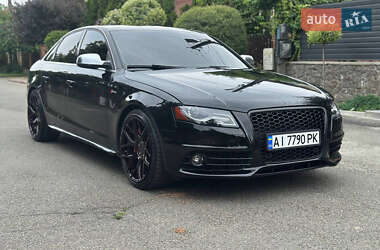Седан Audi S4 2012 в Киеве