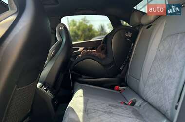 Седан Audi S4 2018 в 