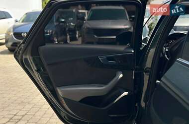 Седан Audi S4 2018 в 