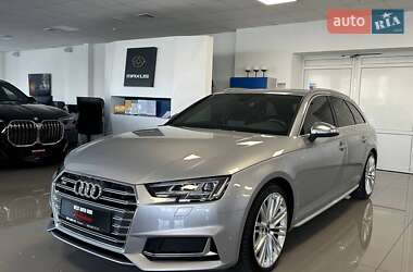 Универсал Audi S4 2017 в 