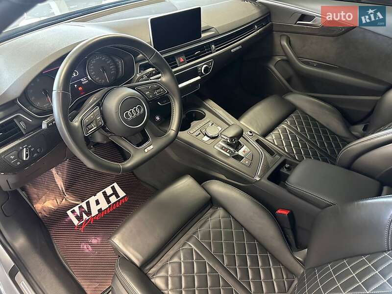 Універсал Audi S4 2017 в Києві