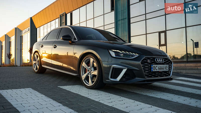 Седан Audi S4 2020 в Львове