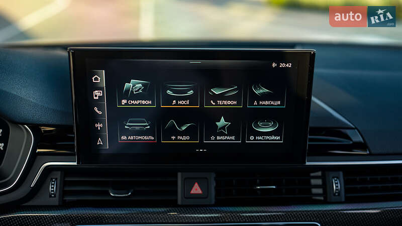 Седан Audi S4 2020 в Львове