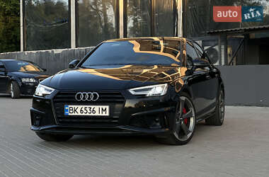 Седан Audi S4 2018 в 