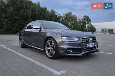Седан Audi S4 2014 в Чернигове