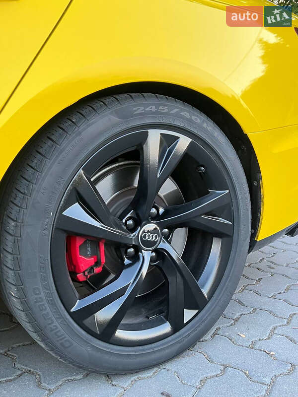 Седан Audi S4 2020 в Коломые