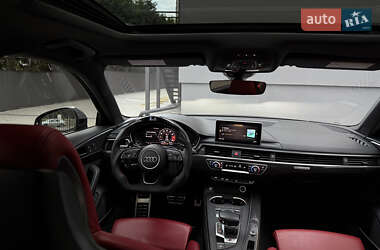 Седан Audi S4 2018 в 